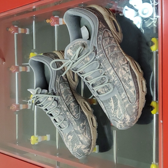 Air Max Tailwind 4 - Picture 4 of 11